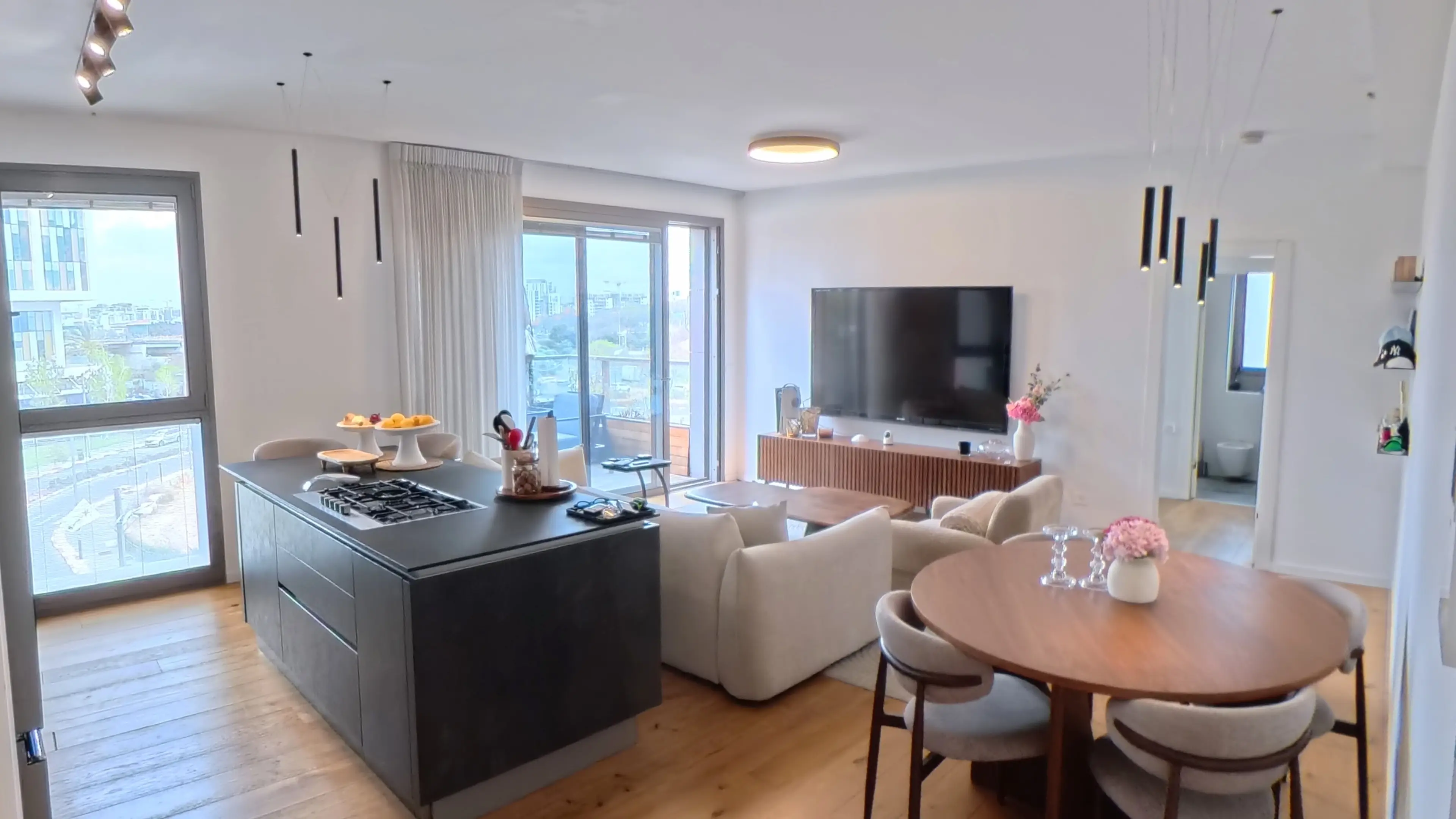 SERENE LIFESTYLE APARTMENT